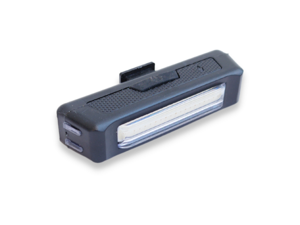 נצנץ לד לבן על סוללות – דגם C