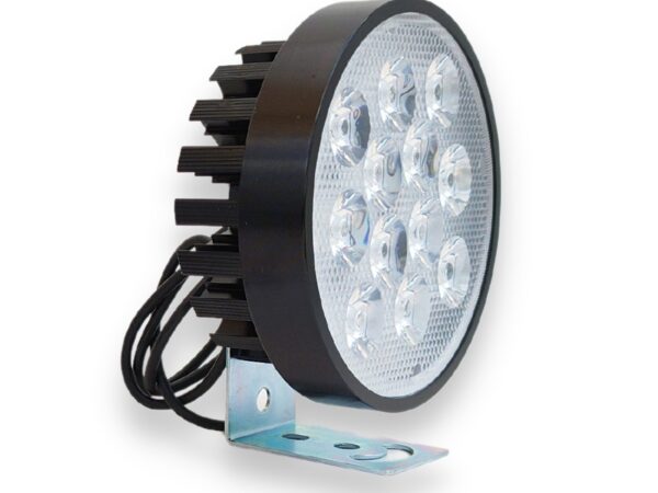 פנס לד קדמי חזק מאוד עגול 12 לד שחור